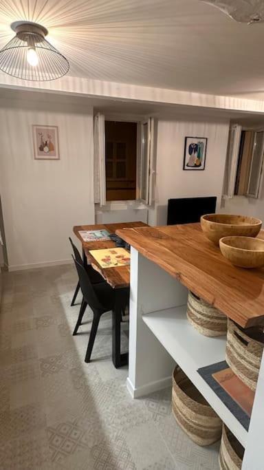 Appartement Cosy A Collobrières Exterior foto